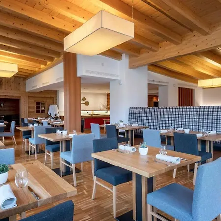 Dolomites Hotel