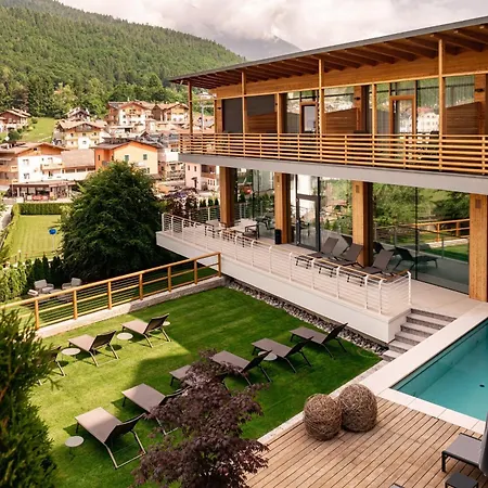Dolomites Hotel